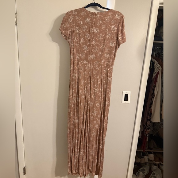 Women’s Urban Outfitters Fall Jumpsuit - Picture 3 of 3